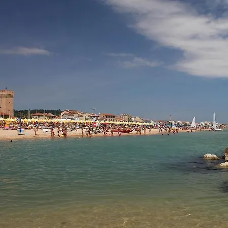 Stella Di Mare * Porto Potenza Picena